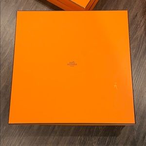 Hermes empty box